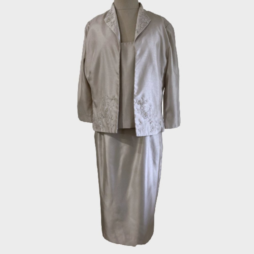 Positive Attitude Petite Womens Jacket Top Skirt Suit 14P Beige Beaded 3pc Set